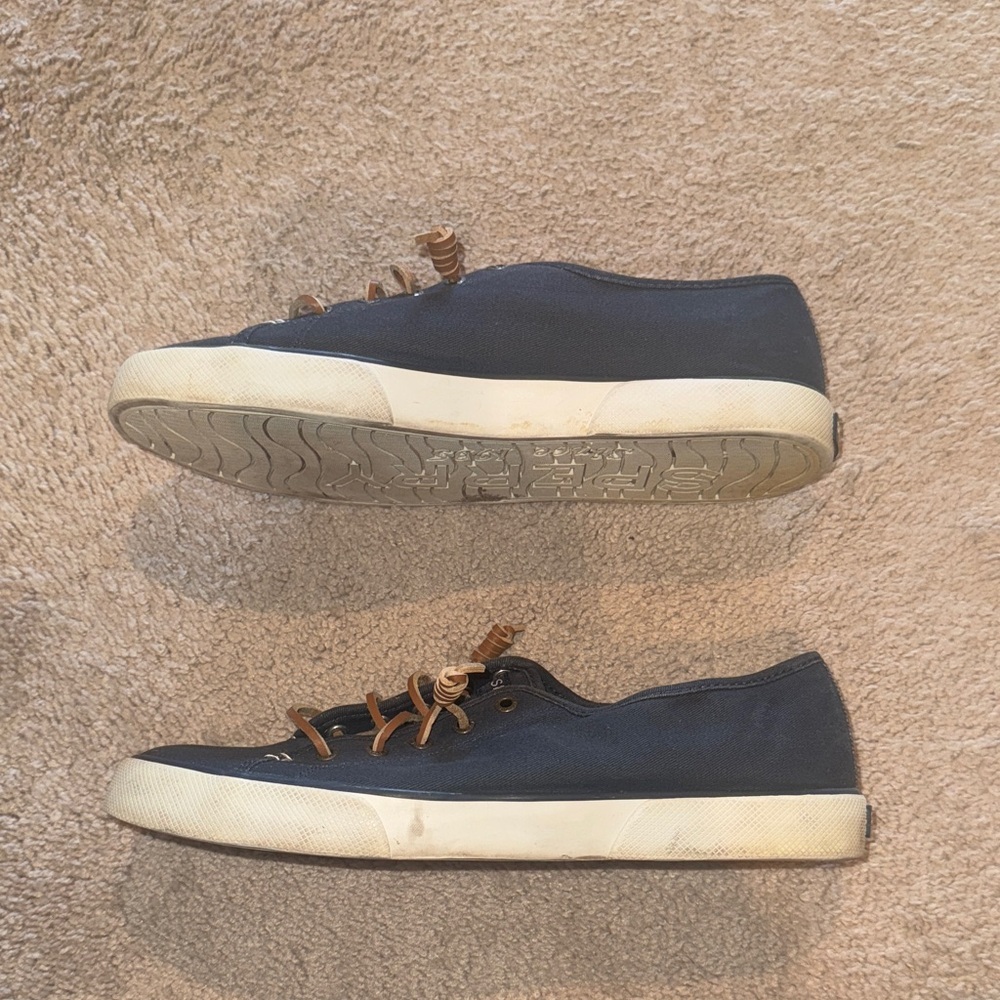 Sperry Dark Blue Sneakers with Brown Laces - Picture 5 of 8